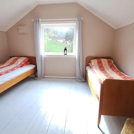 別荘 Modern 2-bedroom With Private Garden *
