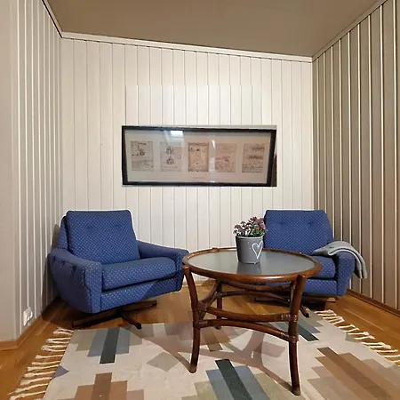 Modern 2-bedroom With Private Garden ベルゲン